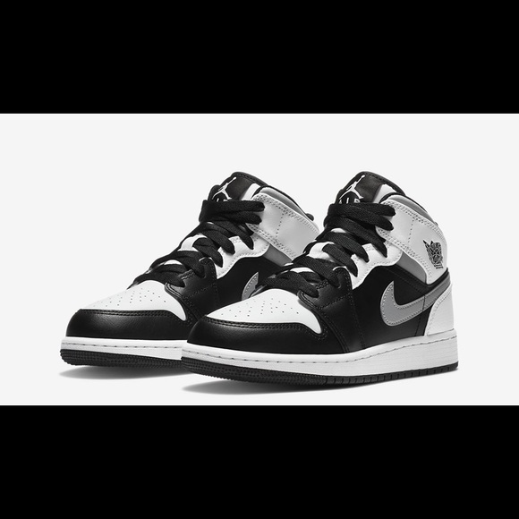 Nike Air Jordan 1 Mid “White Shadow” NEW - Picture 3 of 4